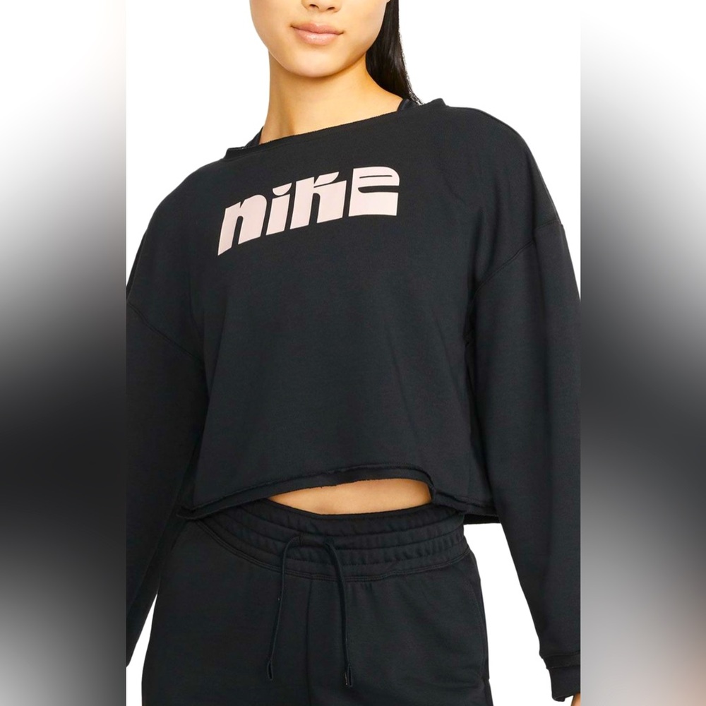 Nike Women's Black Cropped Sweatshirt Large